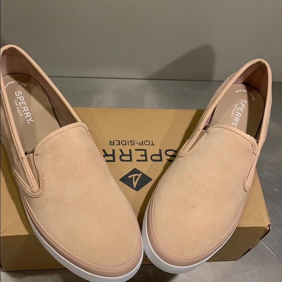 Sperry suede rose slip ons - Picture 2 of 4